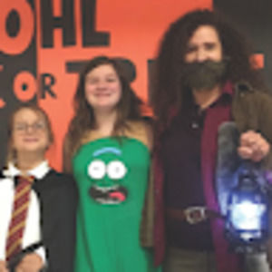 Meet your Posher, Danielle